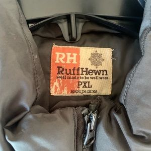 Like new ladies puffer vest!